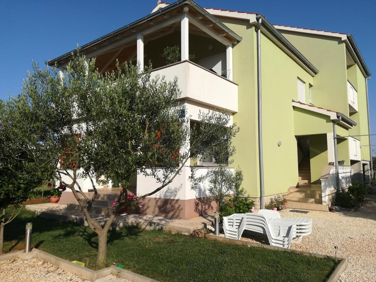 Apartments Matilda Sukošan Extérieur photo