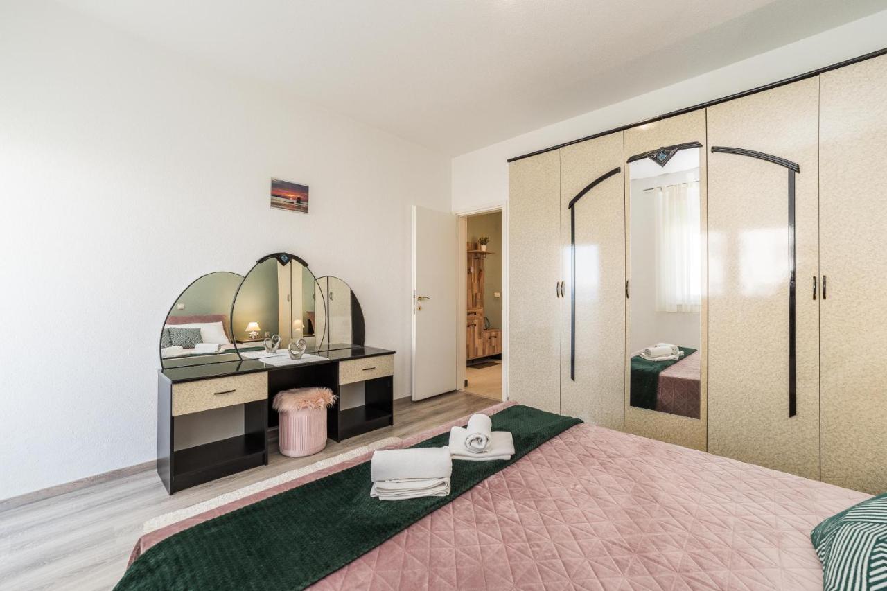Apartments Matilda Sukošan Extérieur photo